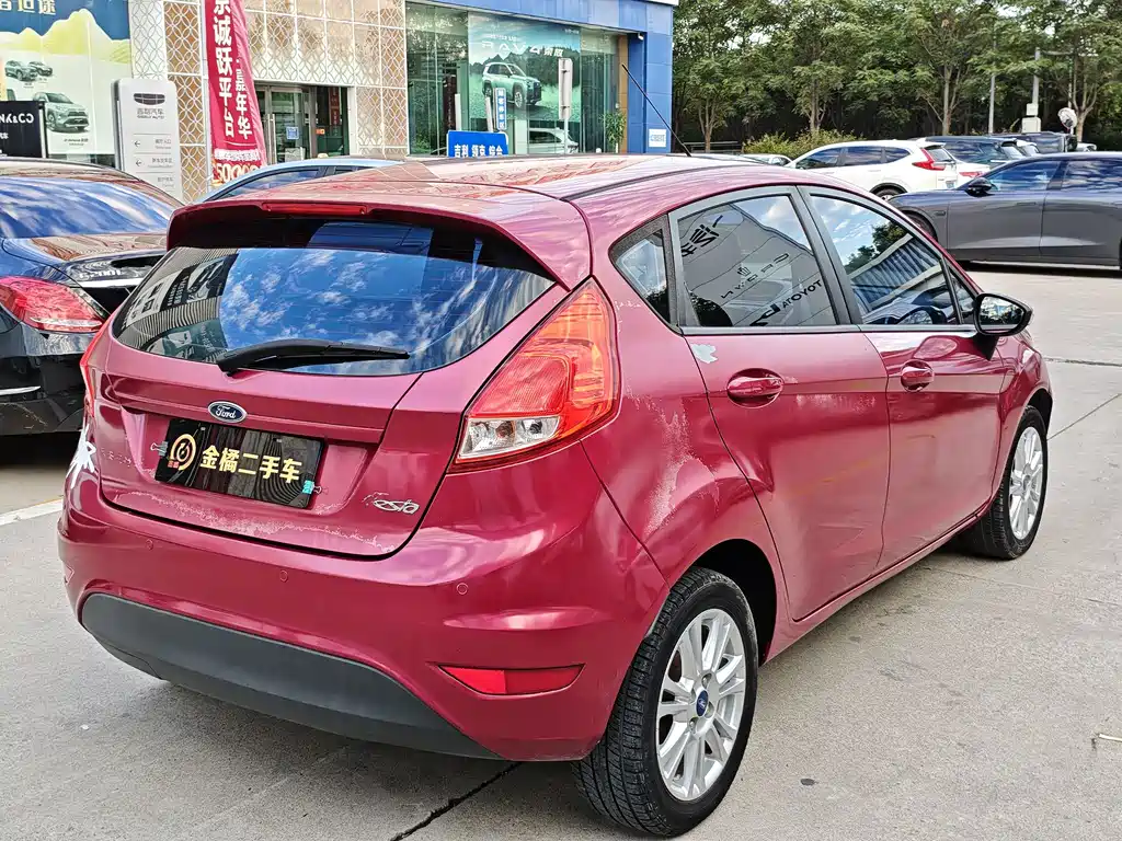 Ford Fiesta — миниатюра 3