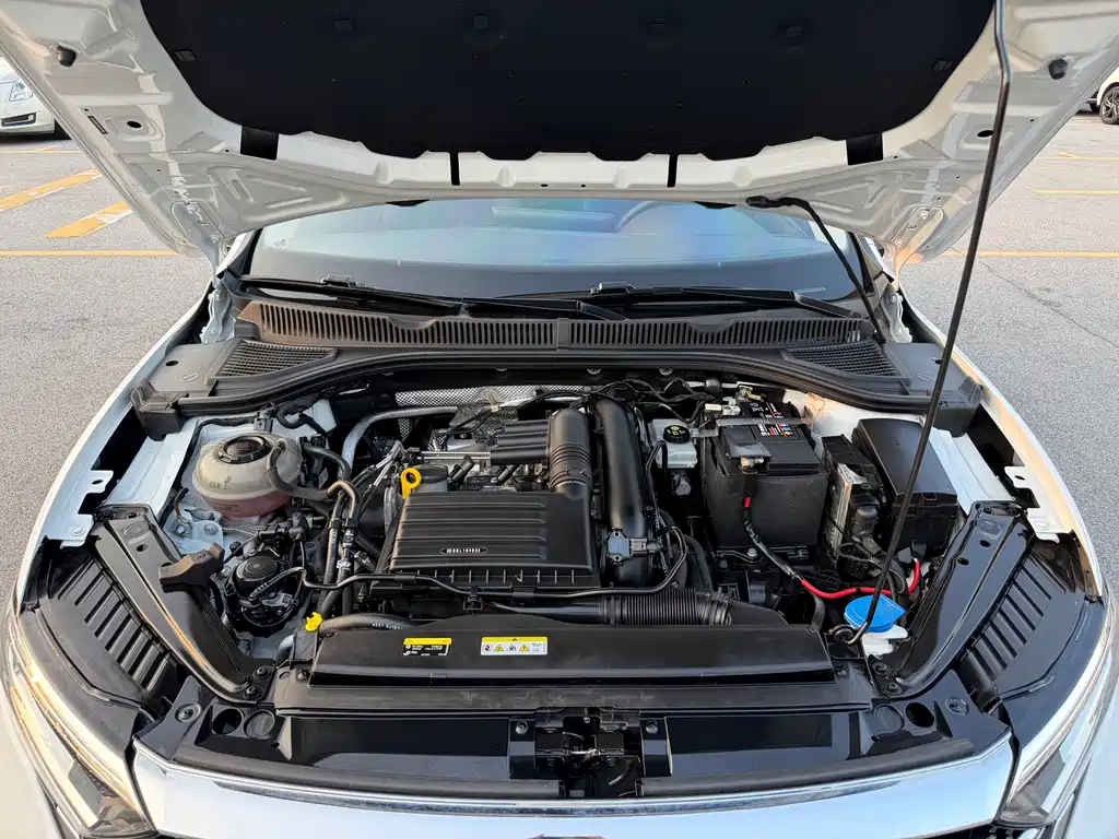 Volkswagen Sagitar — миниатюра 25
