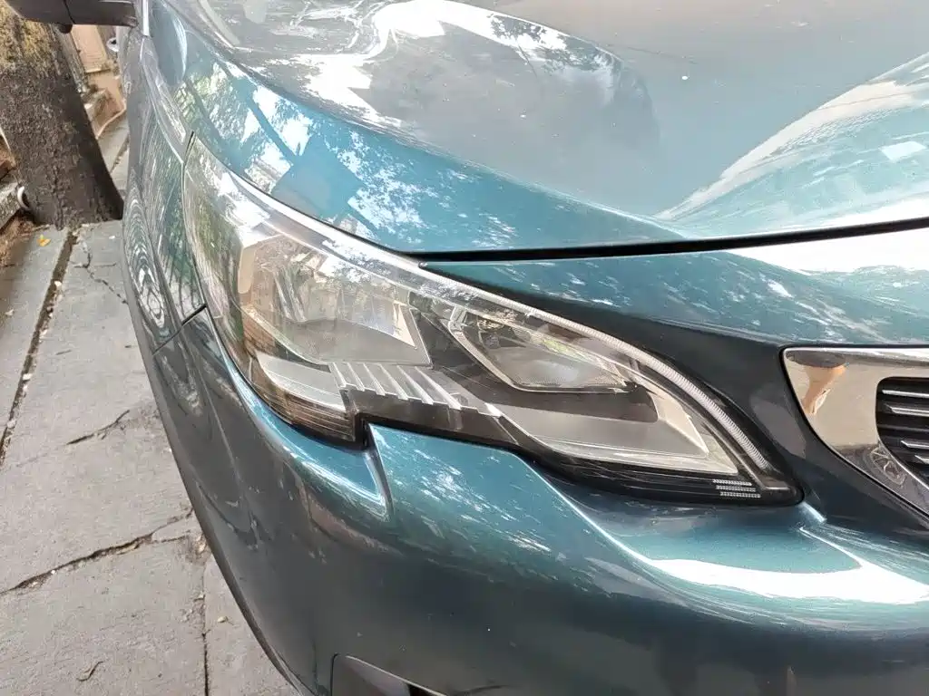 Peugeot 5008 — миниатюра 7