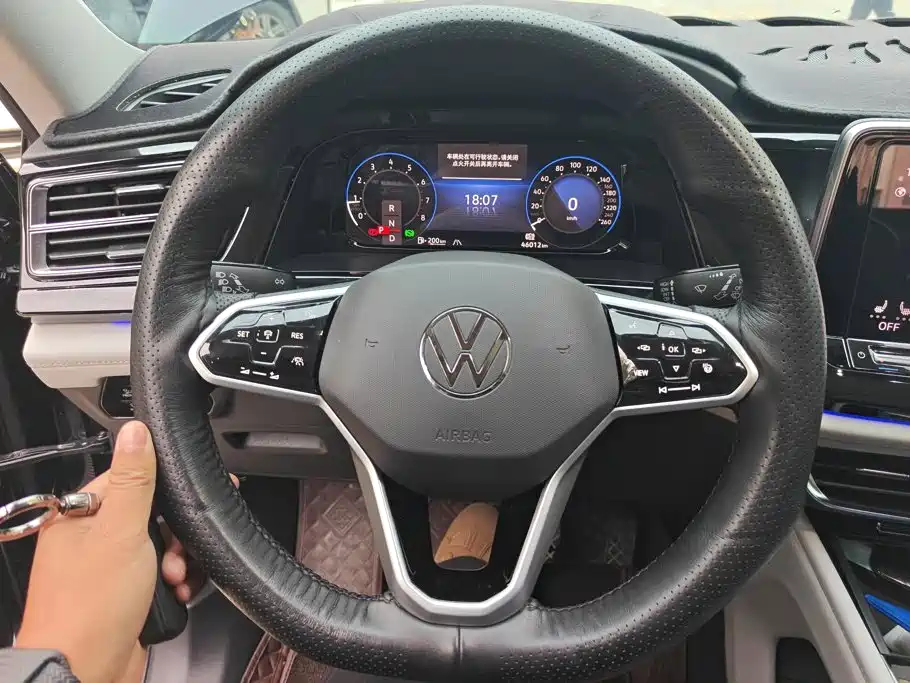 Volkswagen Teramont — миниатюра 15