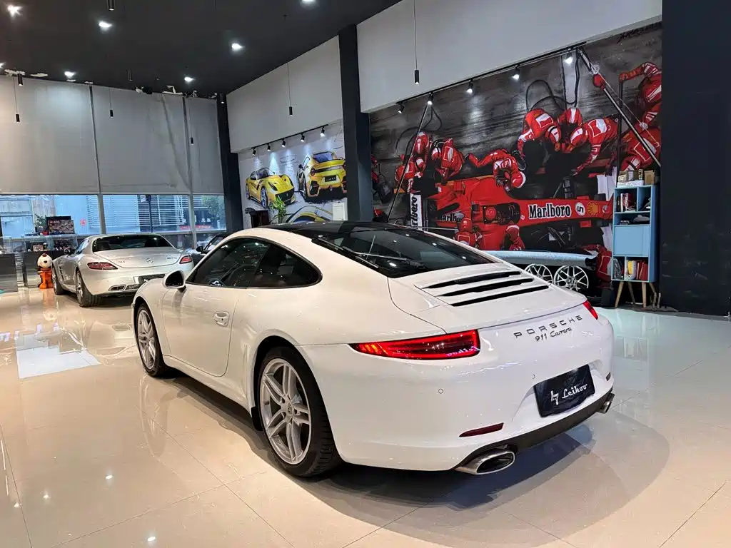 Porsche 911 — миниатюра 7