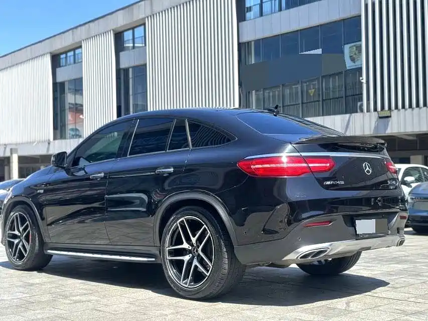 Mercedes-Benz GLE Coupe AMG — миниатюра 6