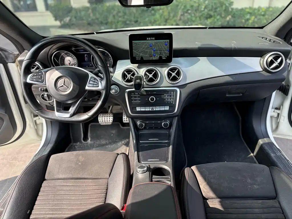 Mercedes-Benz CLA (Import) — миниатюра 8