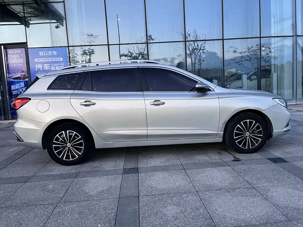 Roewe Ei5 — миниатюра 7