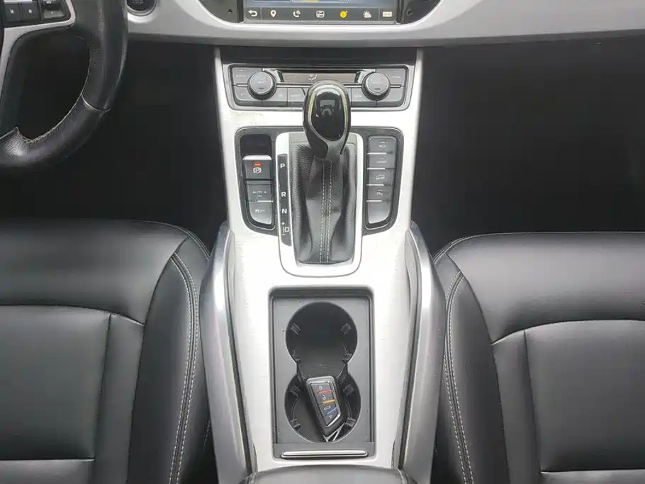 Geely Boyue — миниатюра 16