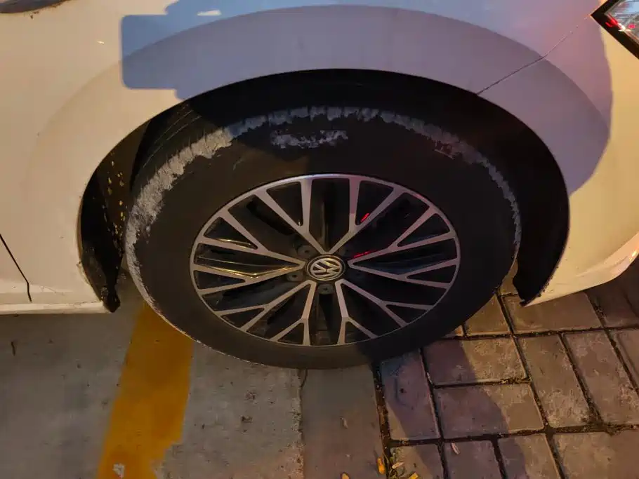 Volkswagen Sagitar — миниатюра 6