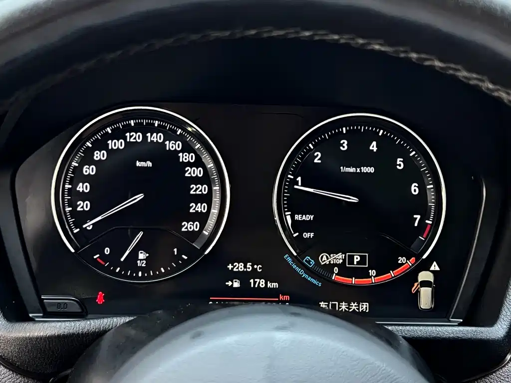 BMW X1 — миниатюра 10
