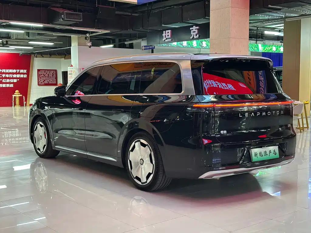 Leapmotor Leapmotor D19 — миниатюра 6