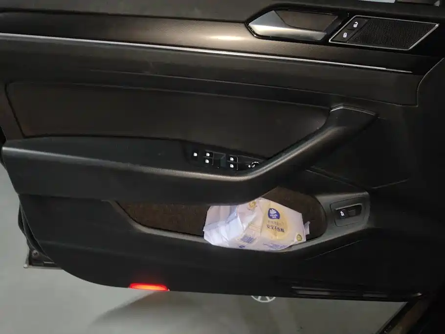Volkswagen Magotan — миниатюра 7