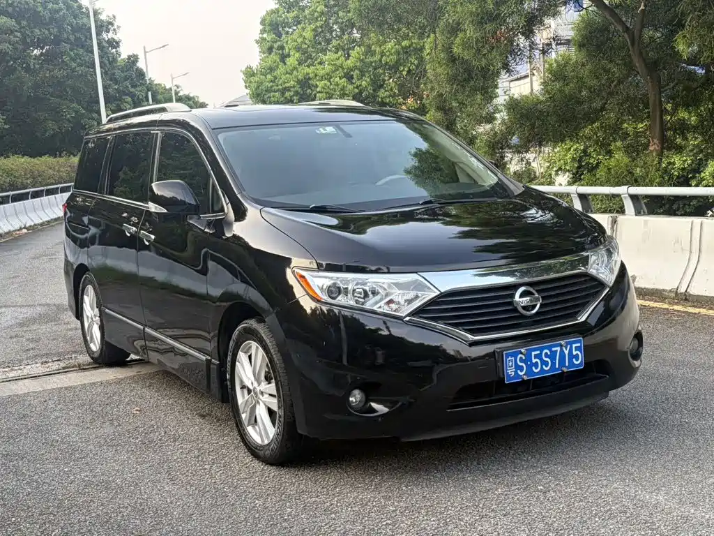 Nissan Quest — миниатюра 3
