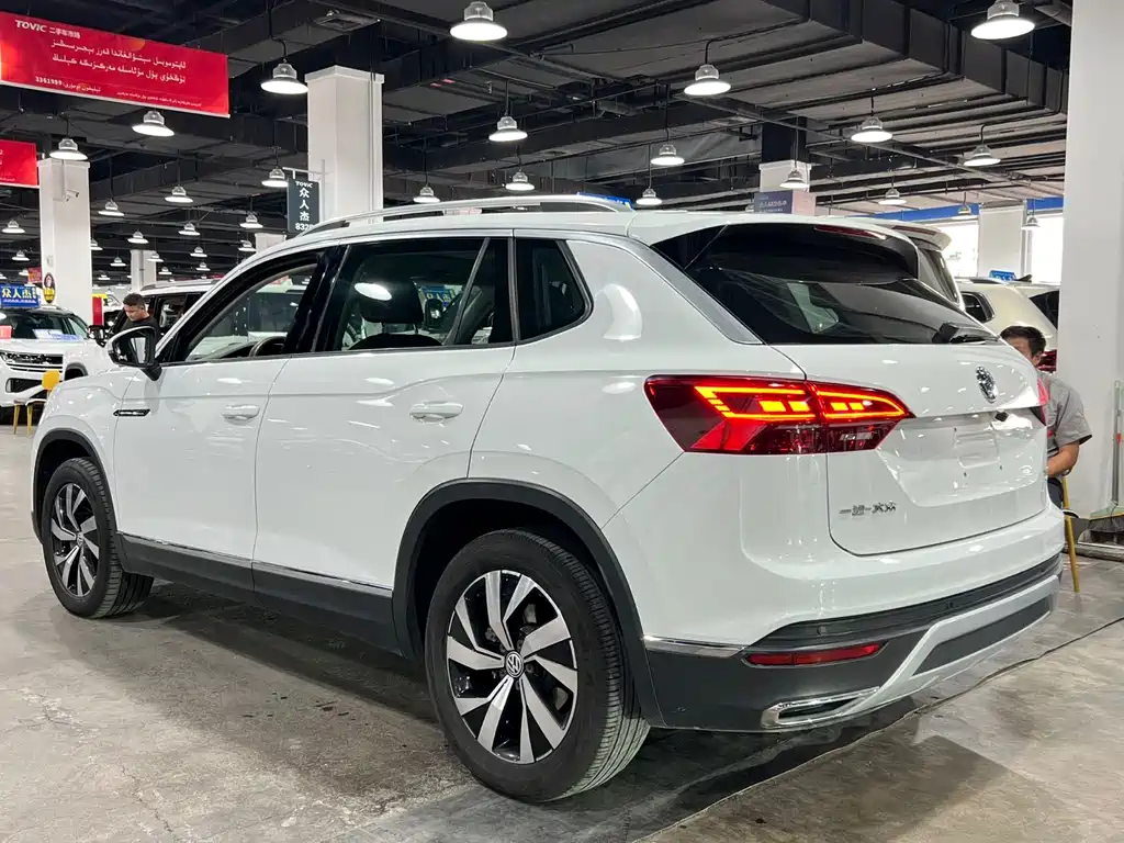 Volkswagen Tayron 2019 330TSI Luxury VI
