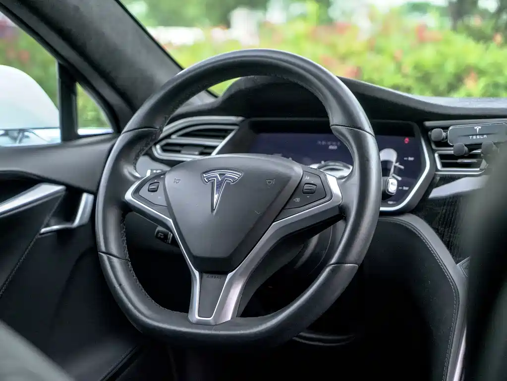 Tesla Model S — фотографии объявления, Фото 14