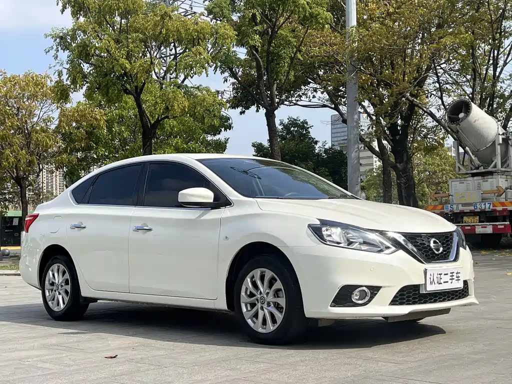 NISSAN XUAN YI