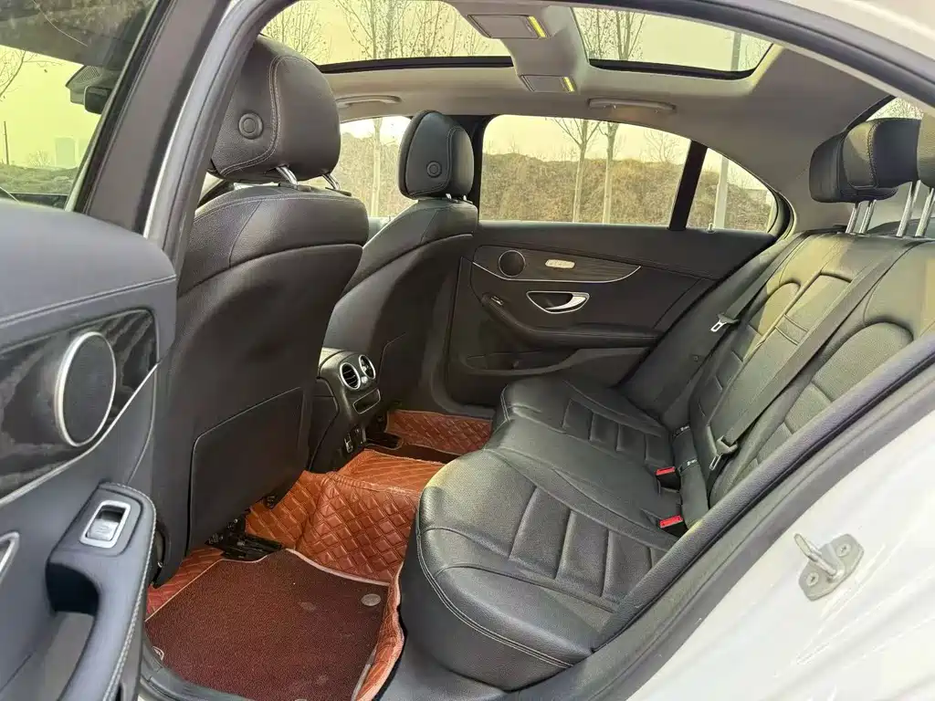 MERCEDES-BENZ C CLASS