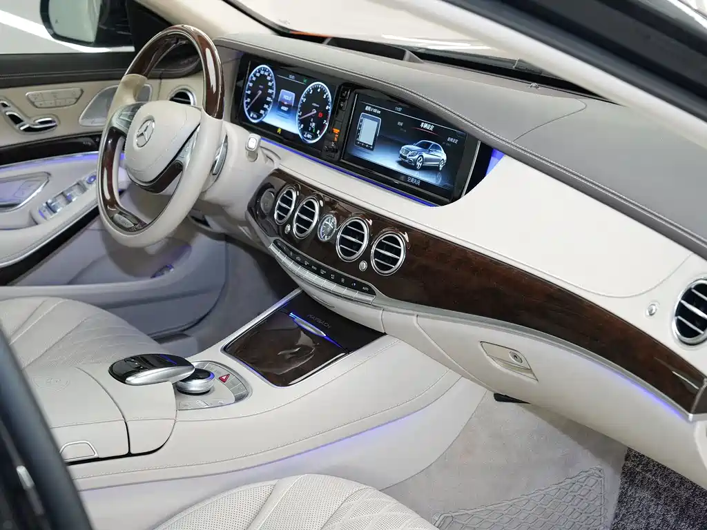 Mercedes-Benz Maybach S-Class S 500 4MATIC, фото 18