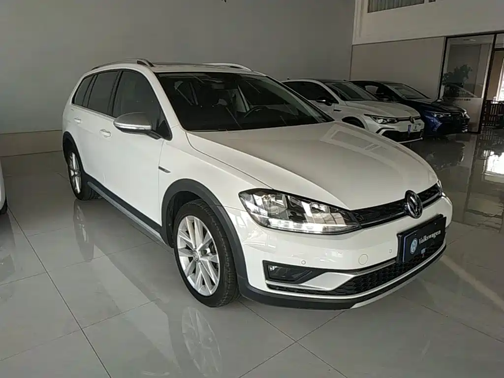 Volkswagen Golf (Import) — миниатюра 4