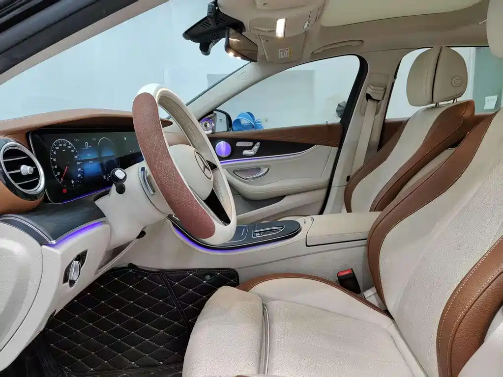 Mercedes-Benz E-Class E 2022 E 300 L Fashion