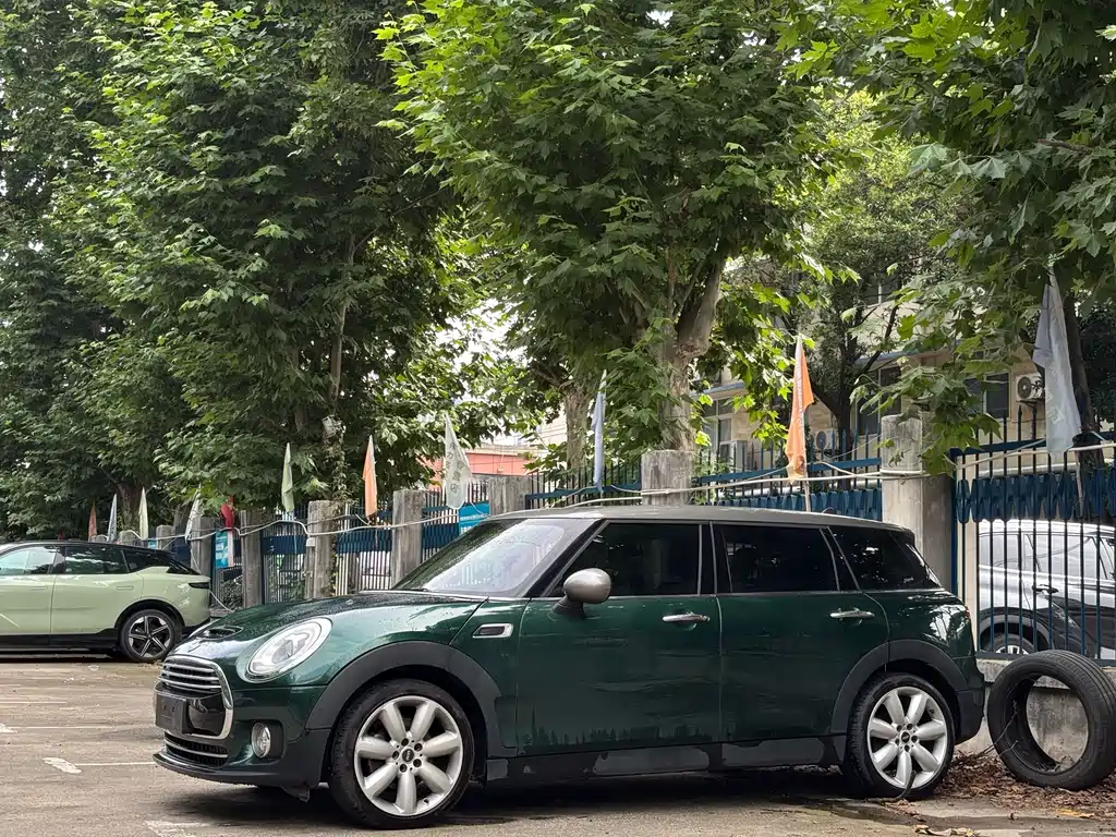 Mini CLUBMAN