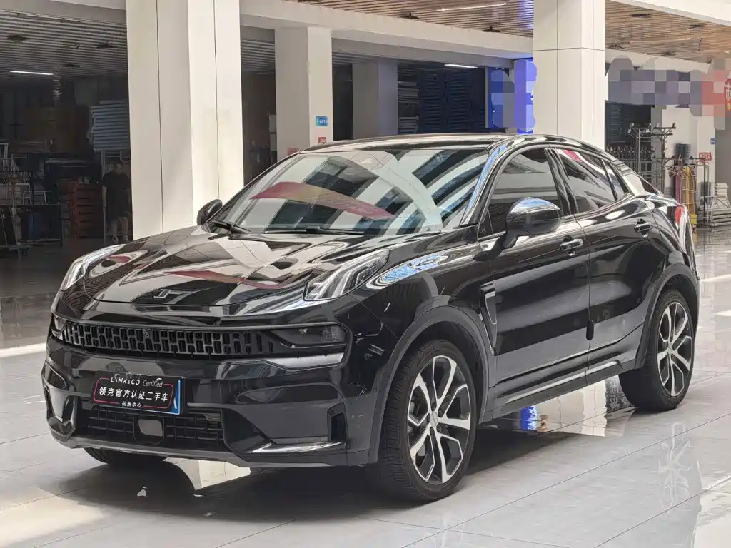 Lynk & Co 05