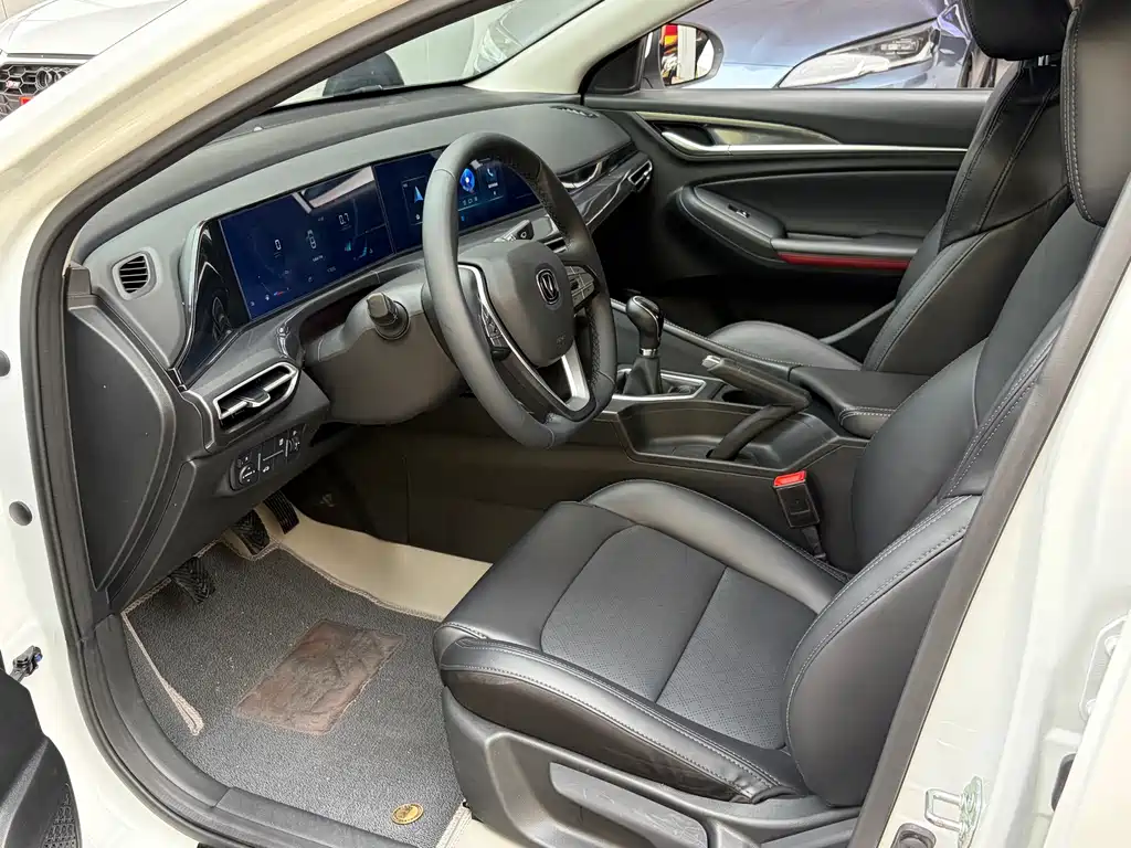 Changan Eado — миниатюра 3