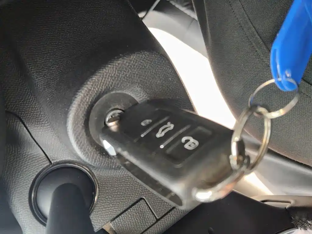 Peugeot 308 — миниатюра 9