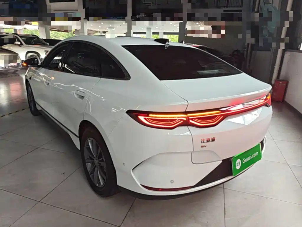 BYD Qin L — миниатюра 5