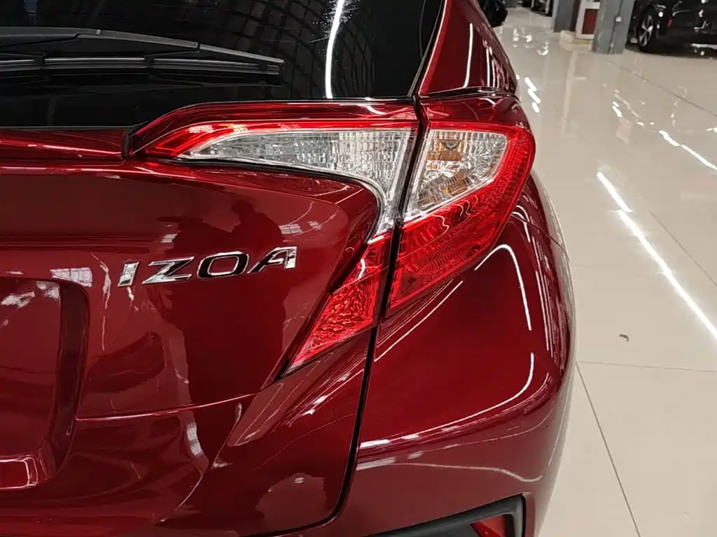 Toyota IZOA — миниатюра 24