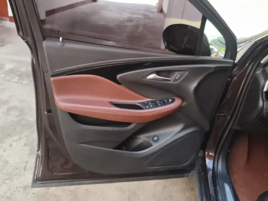 Buick Envision Plus — миниатюра 7