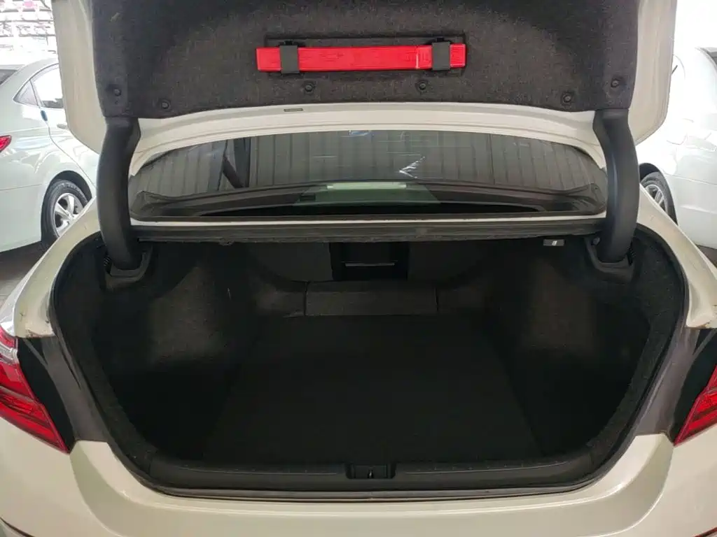 Honda Inspire — миниатюра 19
