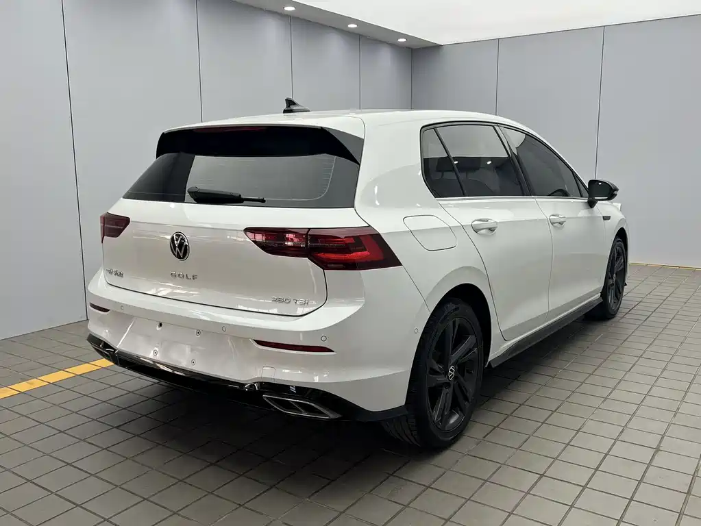 Volkswagen Golf — миниатюра 6