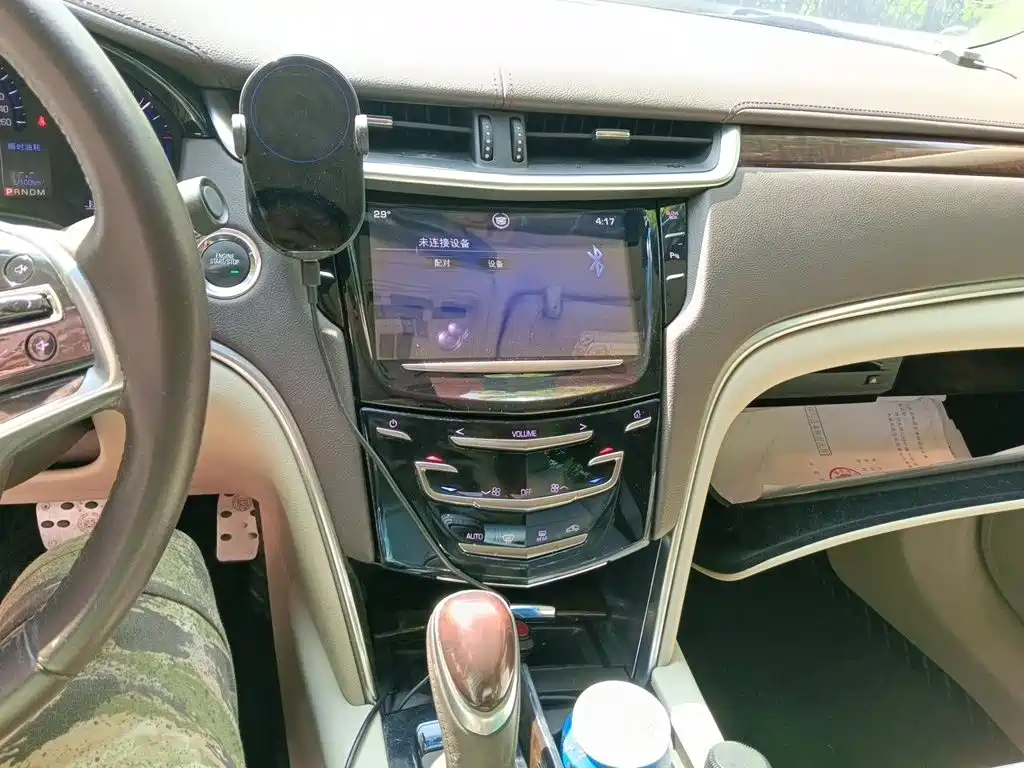 Cadillac XTS — миниатюра 6