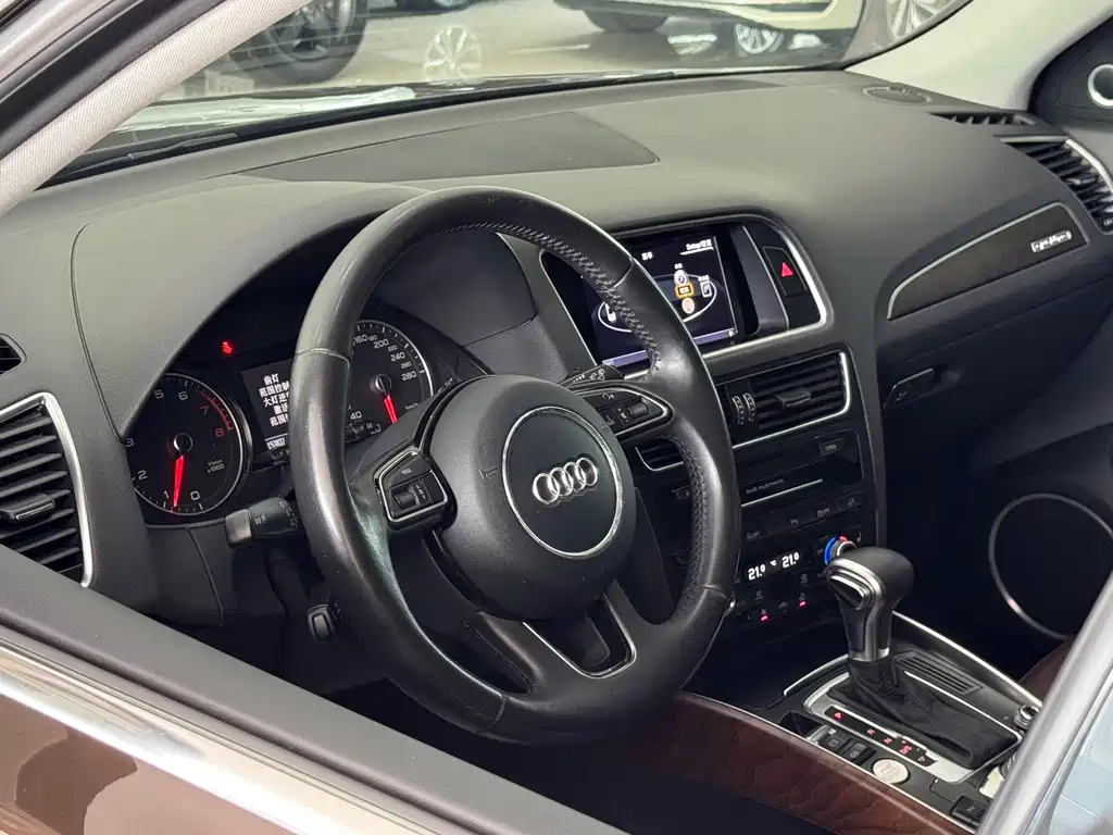 Audi Q5 — миниатюра 8