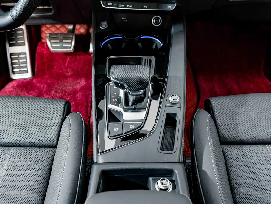 Audi A4L — миниатюра 14