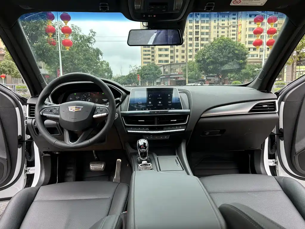 Cadillac CT5 — миниатюра 31