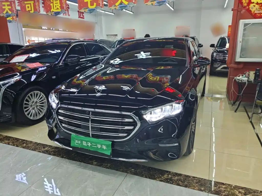 Mercedes-Benz E-Class — миниатюра 2