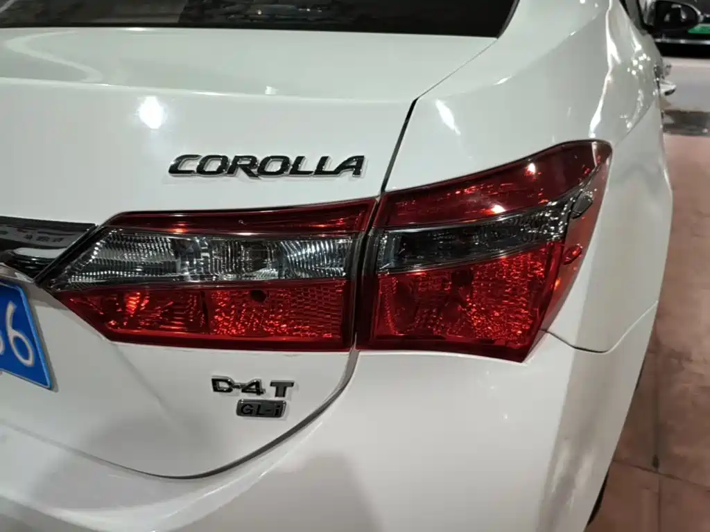 Toyota Corolla — миниатюра 8