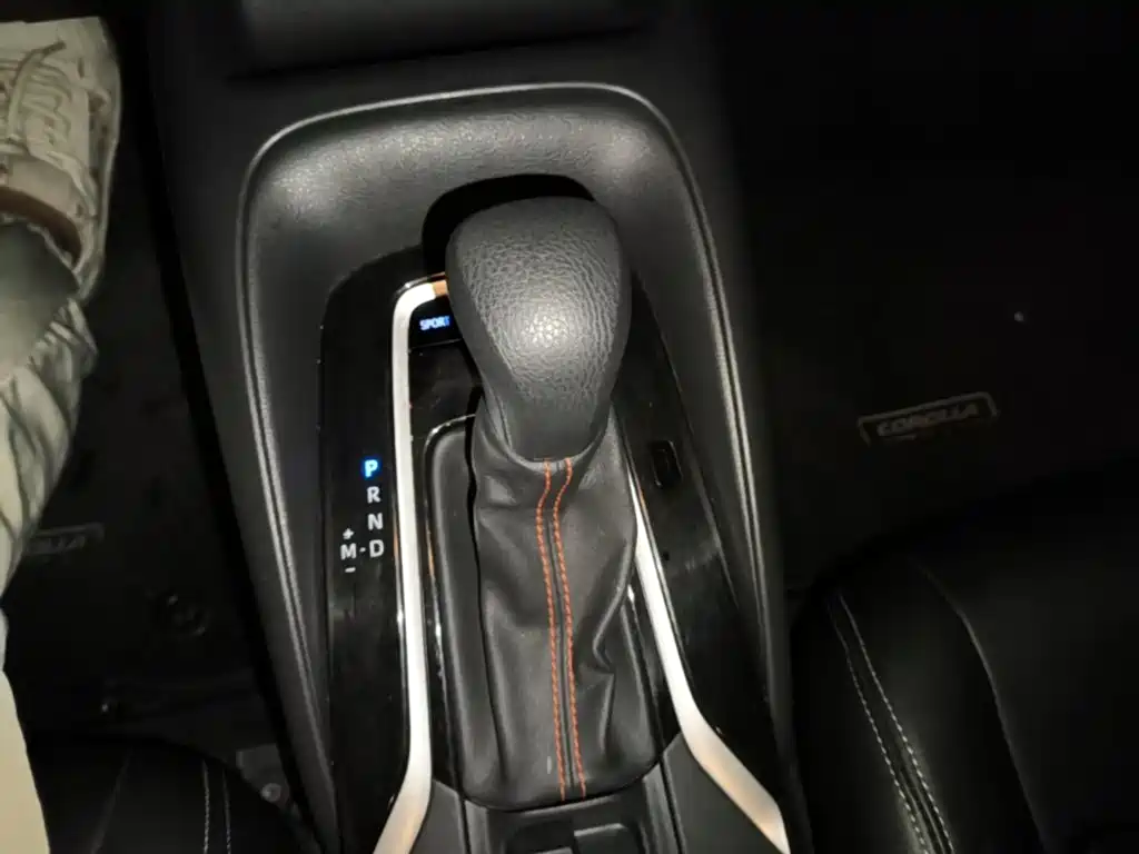 Toyota Corolla — миниатюра 14