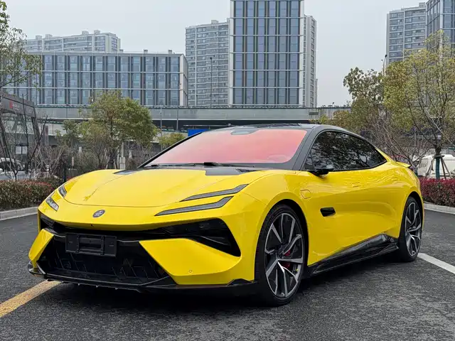 LOTUS SPORTS CAR EMEYA FLOWERS 2025