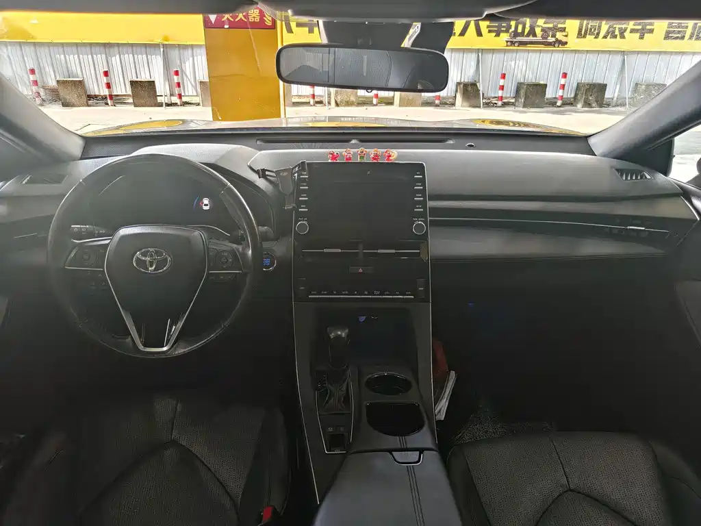 Toyota Avalon — миниатюра 5