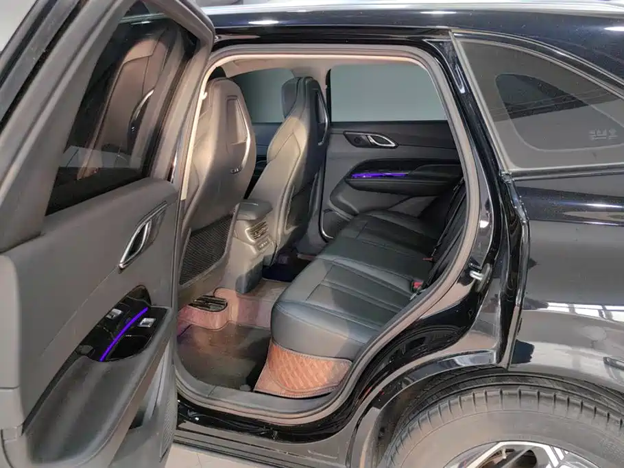 Hongqi Hongqi HS3 — миниатюра 11