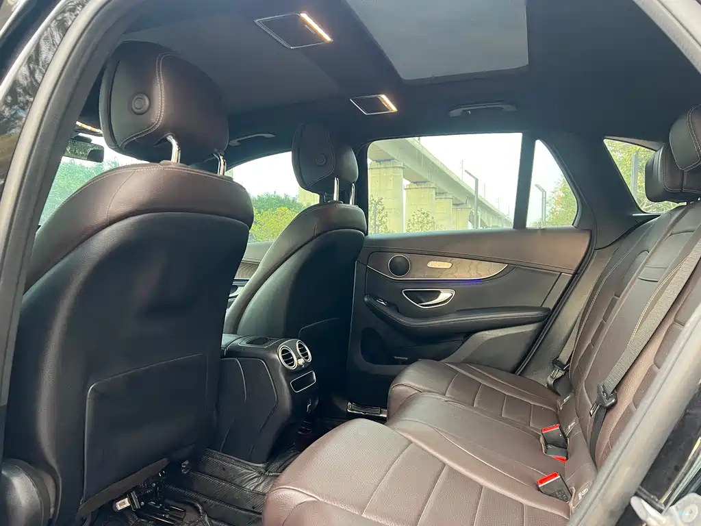 Mercedes-Benz GLC 2020 GLC 260 L 4MATIC Luxury