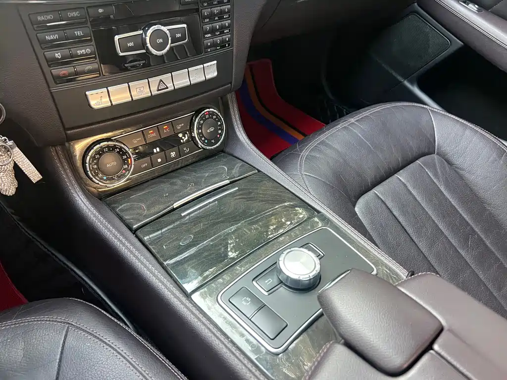 Mercedes-Benz CLS — миниатюра 12