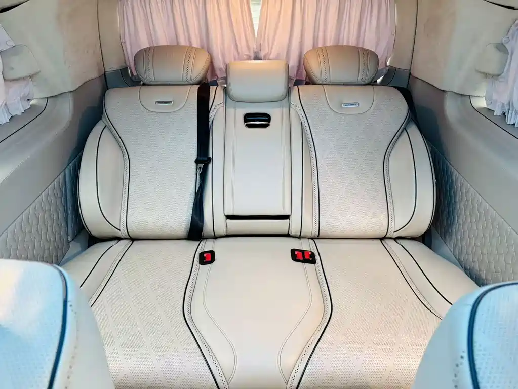 Mercedes-Benz Vito — миниатюра 17