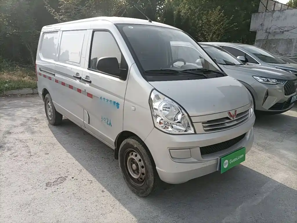 Wuling Rongguang S — миниатюра 4