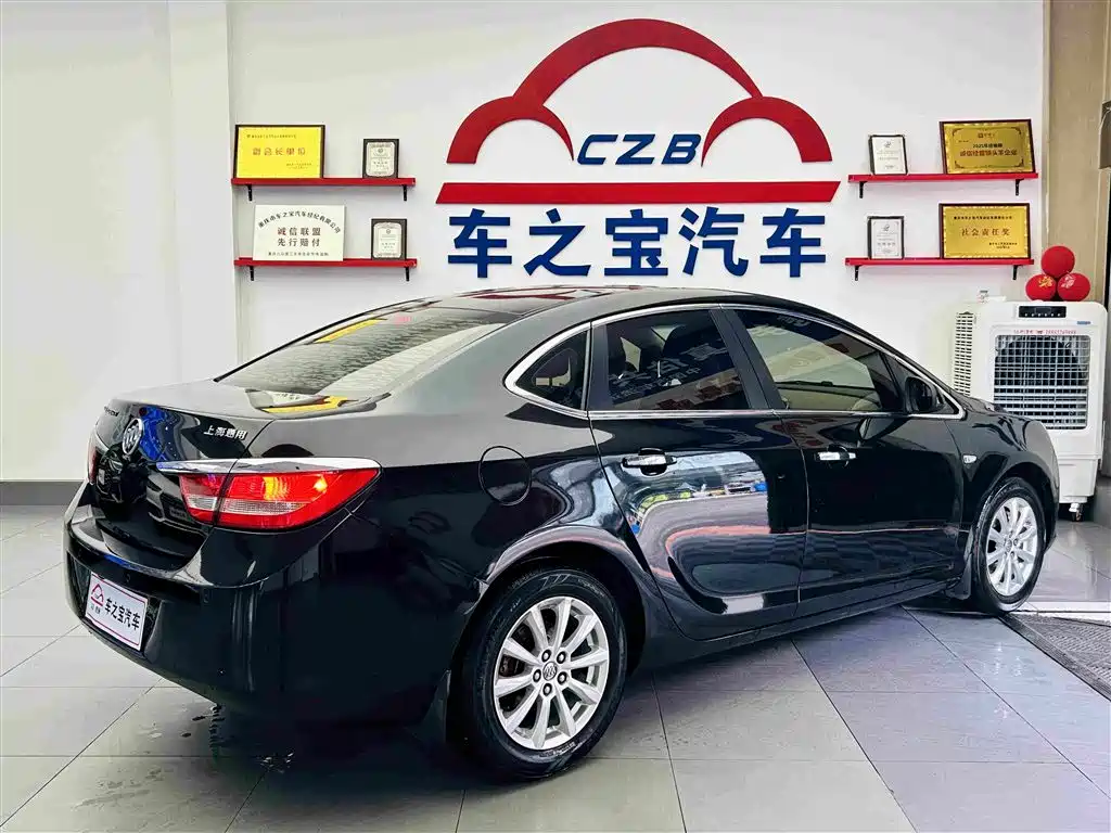 Buick Excelle — миниатюра 6