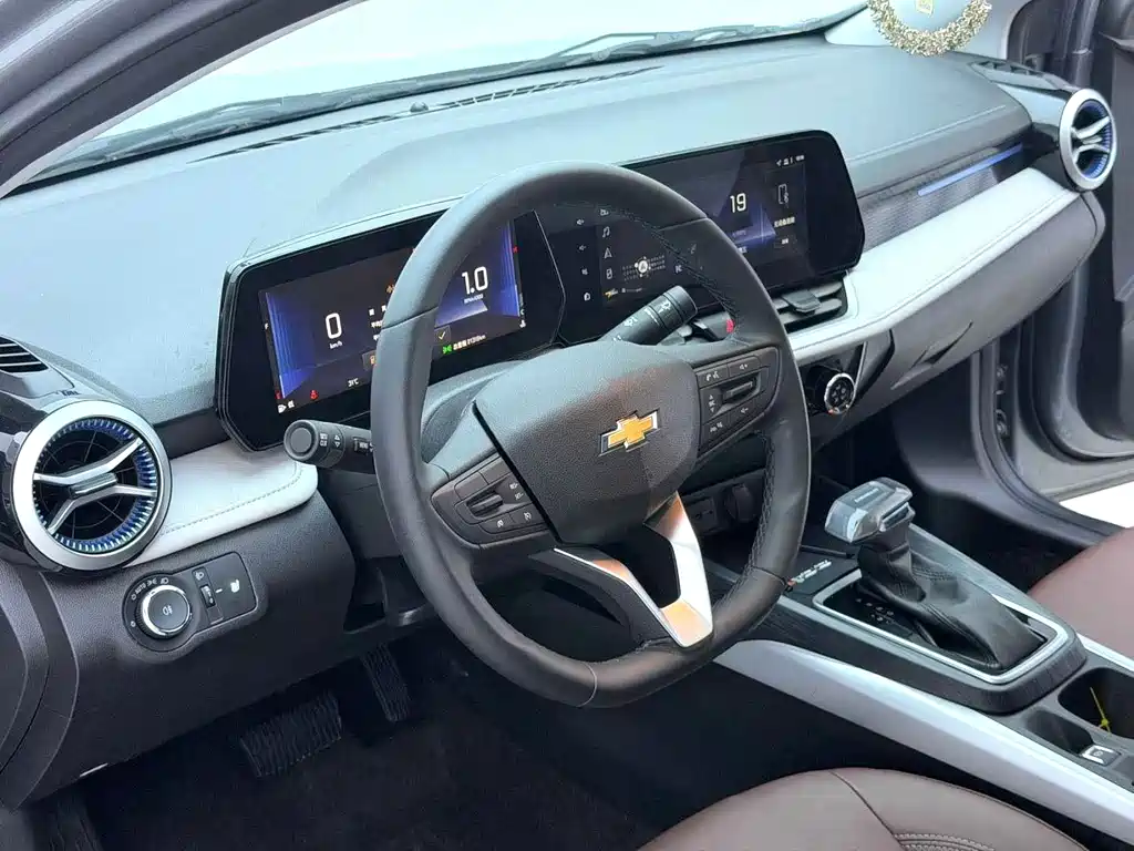 Chevrolet Monza — миниатюра 4
