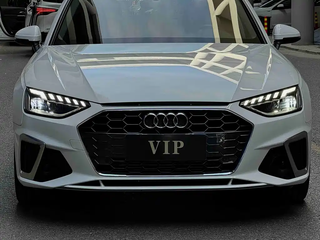 Audi A4L — миниатюра 2