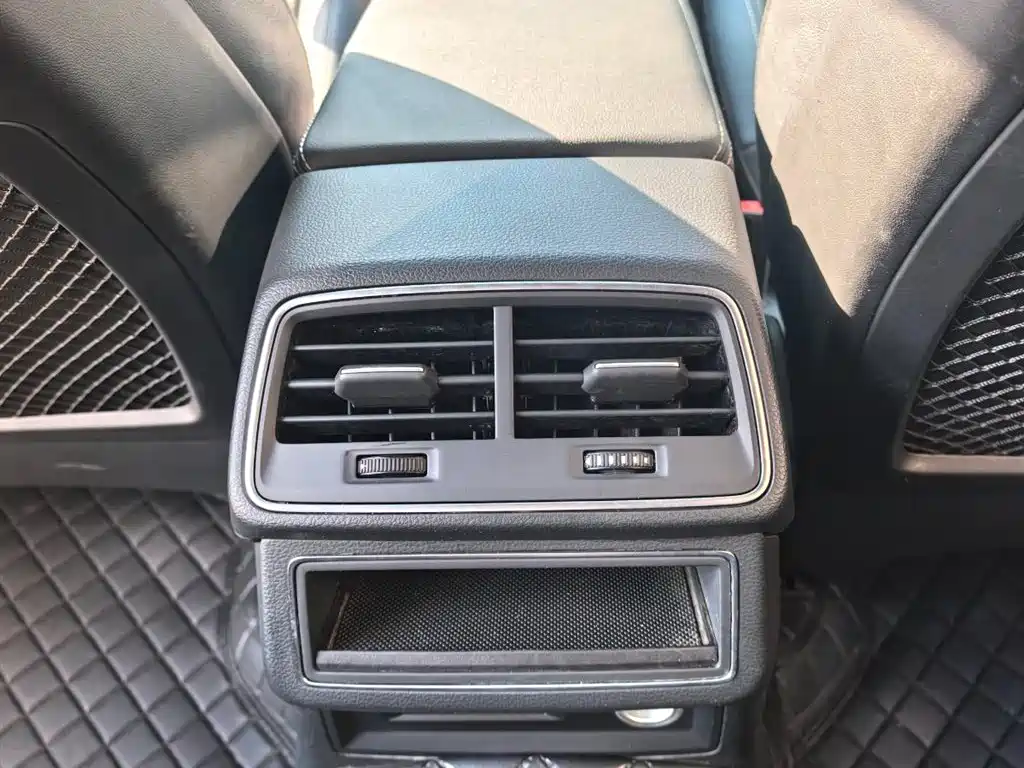 Audi A6L — фотографии объявления, Фото 11