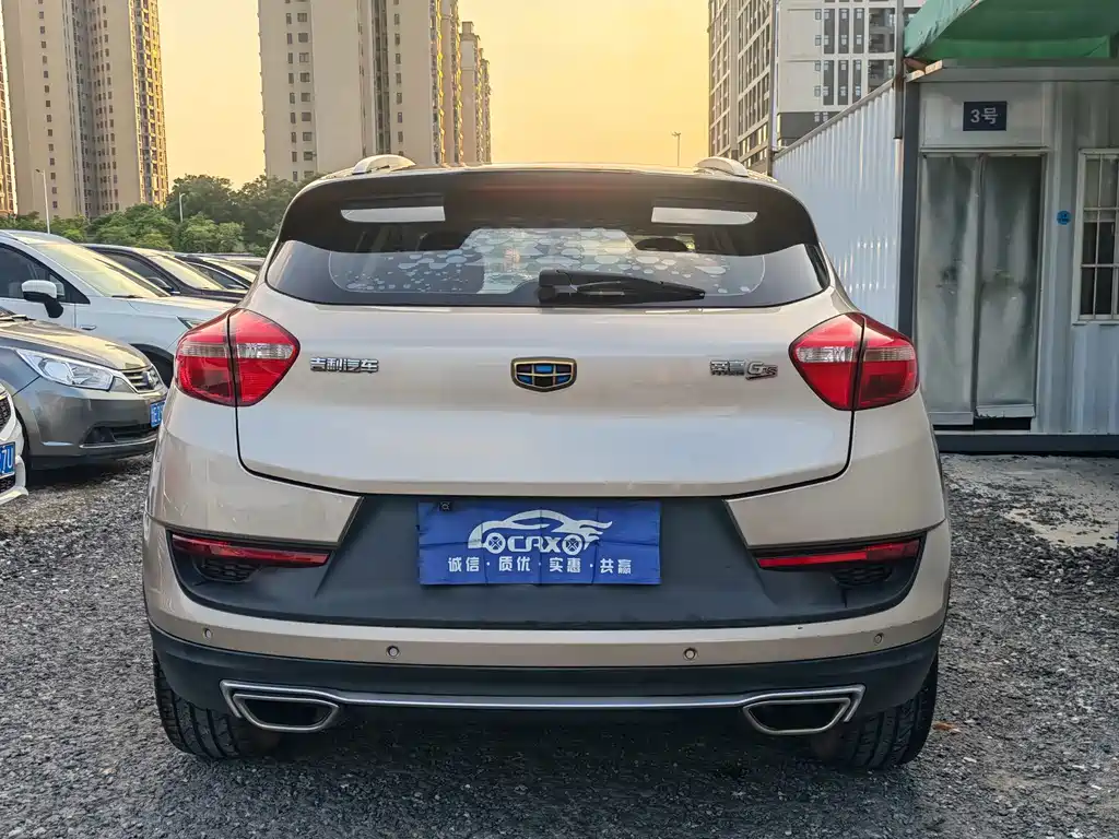 Geely Emgrand GS — миниатюра 5
