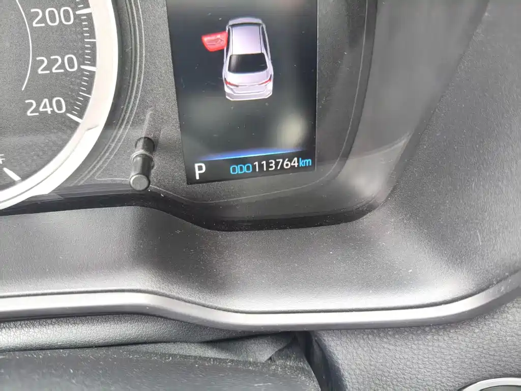 Toyota Corolla — миниатюра 6